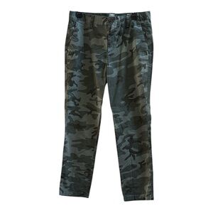 GAP Cropped Chinos in Olive Camo